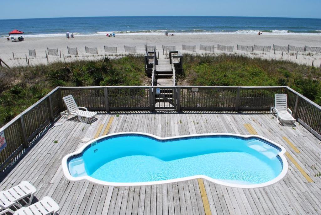 Bikini Bottom Villa Holden Beach Exterior photo